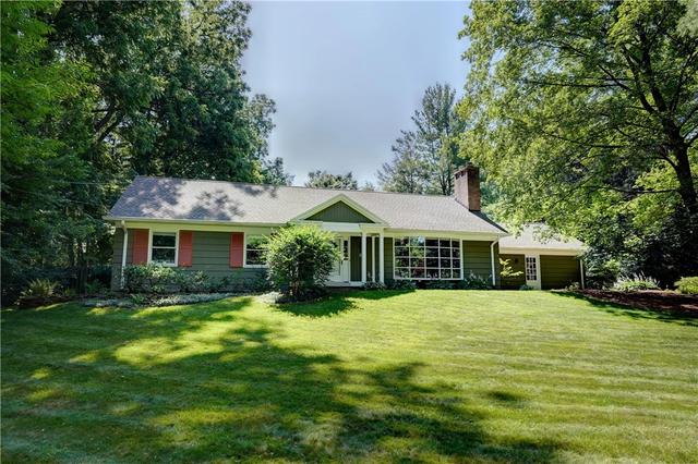 82 Washington Rd, Pittsford, NY 14534