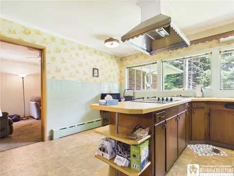 Kitchen - 961 Kingston Dr, Olean, NY 14760 photo 2 of 3