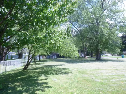 6 Forest Ave, Irondequoit, NY 14622 photo 17