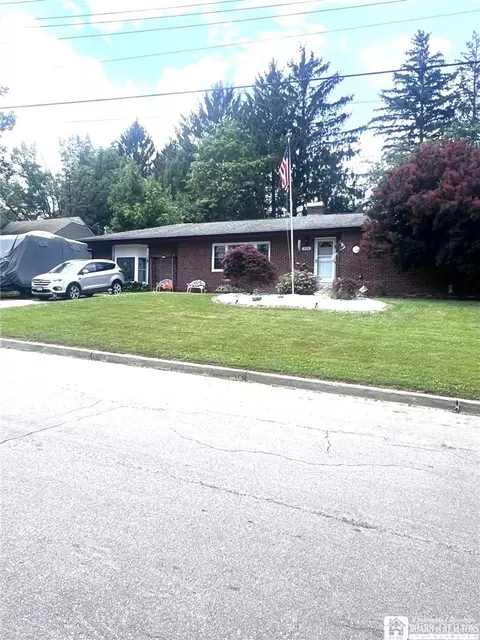 504 Charles St, Jamestown, NY 14701
