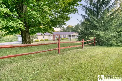 3451 Bard Rd, Arkwright, NY 14718