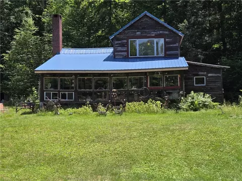 424 Bump Rd, East Branch, NY 13756