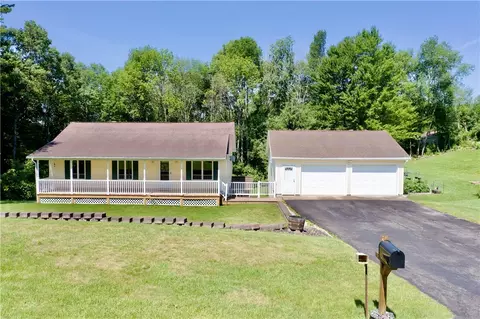 148 Collins Dr, Oneonta, NY 13820