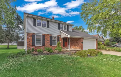 465 Rowley Rd, Depew, NY 14043