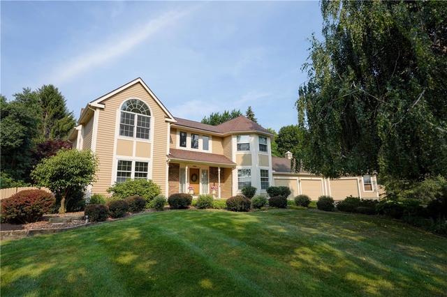 9 Foxboro Ln, Perinton, NY 14450