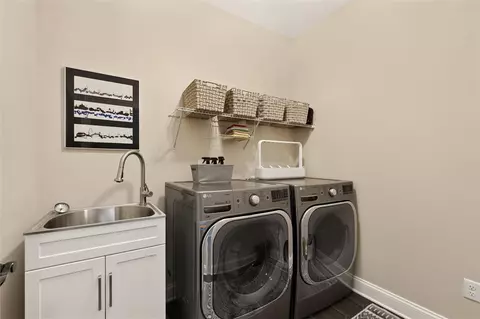 Other - 933 Pathway Ln, Webster, NY 14580 photo 4 of 8