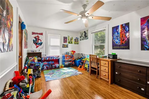 Bedroom - 81 Hoover Rd, Irondequoit, NY 14617 photo 6 of 12