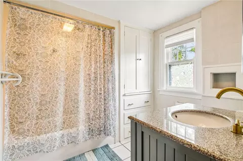 Bath - 81 Hoover Rd, Irondequoit, NY 14617 photo 2 of 2