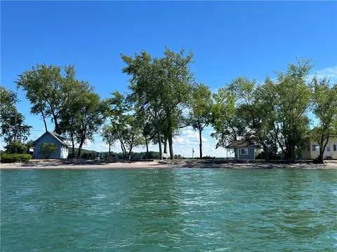 Crescent Beach, Huron, NY 14590