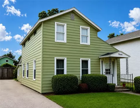 11 Mynderse St, Seneca Falls, NY 13148