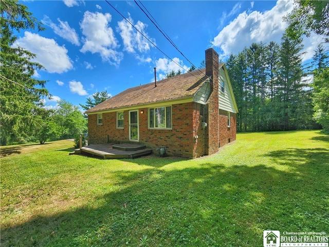 1492 Forest Avenue Ext, Busti, NY 14701