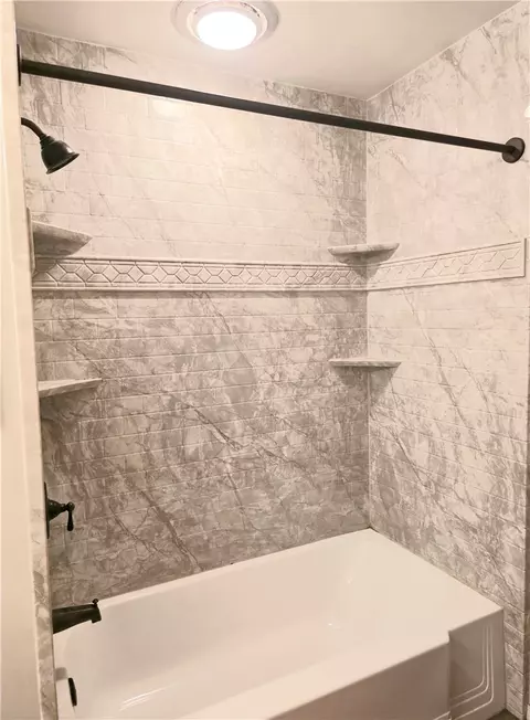 Bath - 361 Park Ave, Corning, NY 14830 photo 3 of 11
