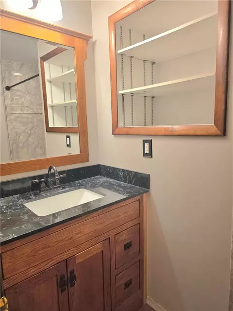 Bath - 361 Park Ave, Corning, NY 14830 photo 4 of 11
