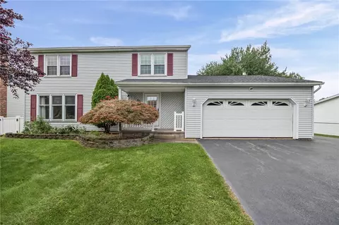 46 Olde Harbour, Greece, NY 14612
