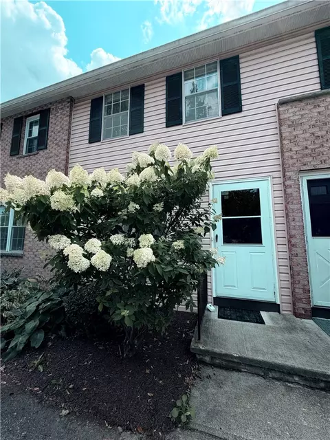 1078 E Mt Hope Ave #UN25, Rochester, NY 14620