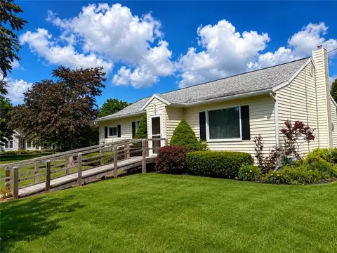 167 Carpenter Rd, Elmira, NY 14903