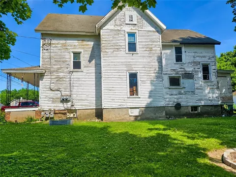 Exterior - 4 Joy St, Lyons, NY 14489 photo 6 of 7