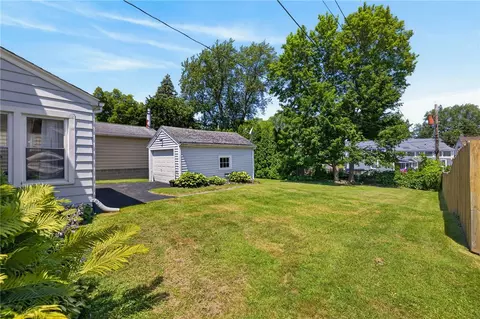 66 Gilbert Dr, Irondequoit, NY 14609 photo 24
