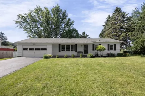 619 Erie Station Rd, West Henrietta, NY 14586