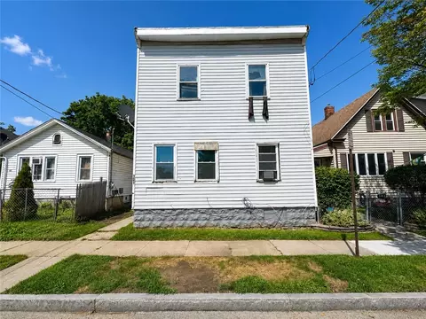 101 Thomas St, Rochester, NY 14621