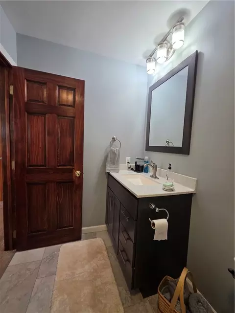 Bath - 7 Locust St, Bath, NY 14810 photo 4 of 5