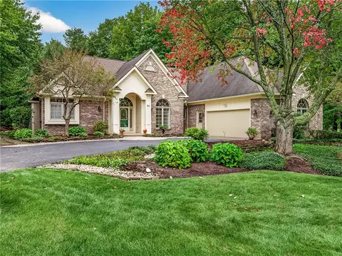 10 Cathedral Oaks, Perinton, NY 14450