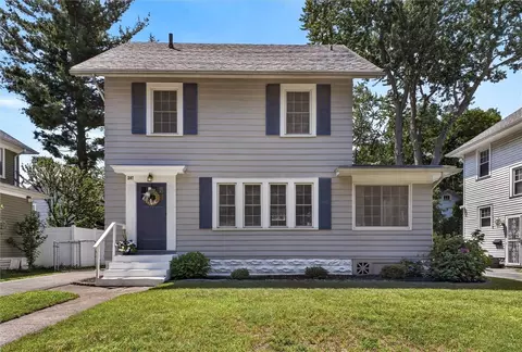 287 Versailles Rd, Rochester, NY 14621