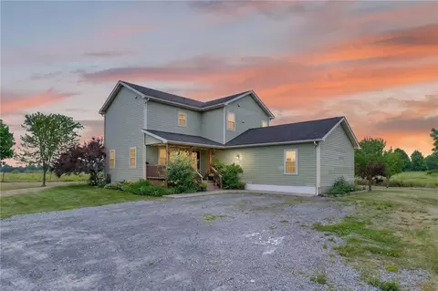1851 Lester Rd, Phelps, NY 14532