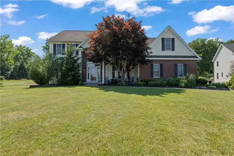 11 Lanaray Park, Perinton, NY 14450