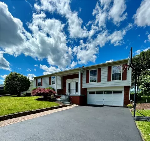 120 Daffodil Dr, Horseheads, NY 14845