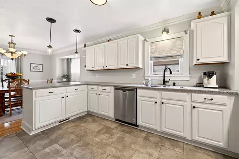 Kitchen - 151 Thomas Ave, Irondequoit, NY 14617 photo 1 of 5
