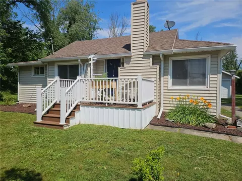 4073 Pearl Street Rd, Batavia, NY 14020