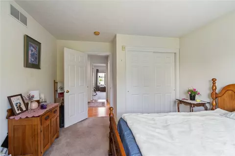 1104 Twin Leaf, Webster, NY 14580 photo 13