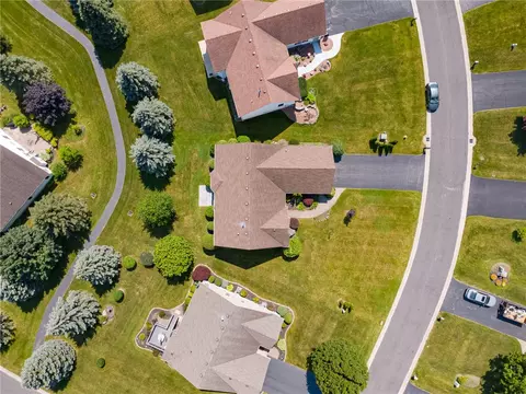 1104 Twin Leaf, Webster, NY 14580 photo 45