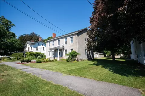 Exterior - 8 Phelps St, Lyons, NY 14489 photo 2 of 10