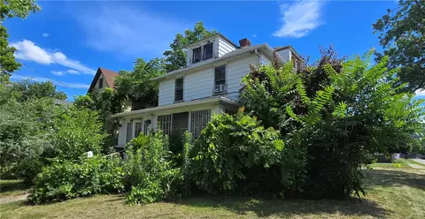 1736 Grand Central Ave, Elmira Heights, NY 14903