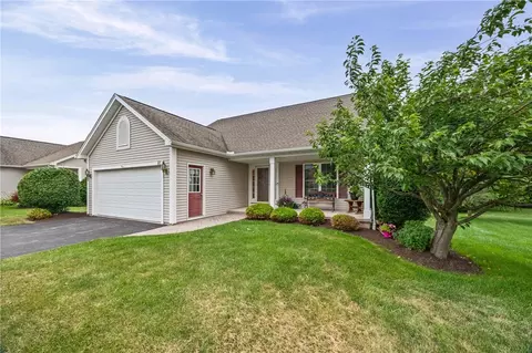 81 Glenn Hvn, Ogden, NY 14559