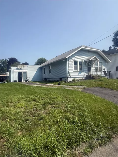 252 W 13th St, Elmira, NY 14903