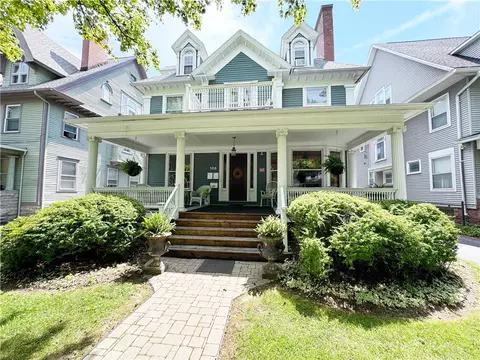 106 Argyle St, Rochester, NY 14607