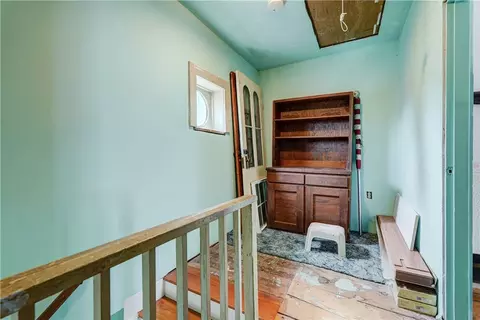 Entry Way - 3901 Rush Mendon Rd, Mendon, NY 14506 photo 6 of 7