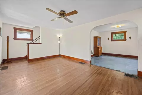 Living - 9 Topper Dr, Irondequoit, NY 14622 photo 5 of 7