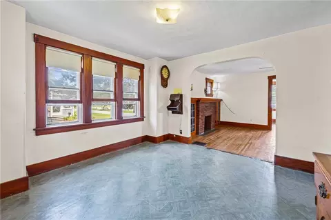 Living - 9 Topper Dr, Irondequoit, NY 14622 photo 6 of 7
