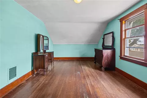 Bedroom - 9 Topper Dr, Irondequoit, NY 14622 photo 9 of 9