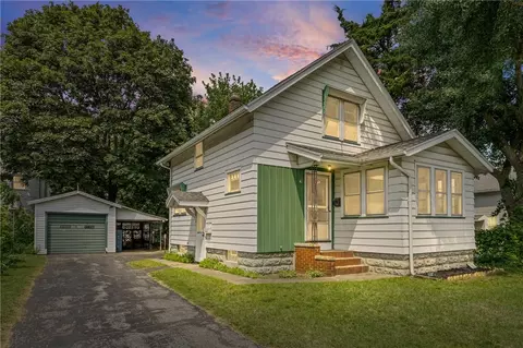 Exterior - 9 Topper Dr, Irondequoit, NY 14622 photo 3 of 6