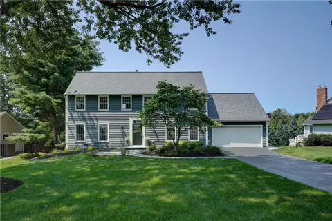 43 Cambric Cir, Perinton, NY 14534
