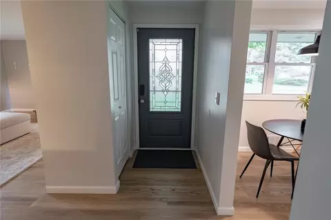 Entry Way - 167 Willowen Dr, Irondequoit, NY 14609 photo 4 of 4
