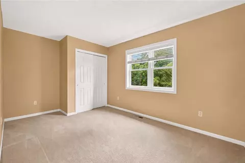 Bedroom - 2 Angels Path, Webster, NY 14580 photo 5 of 5