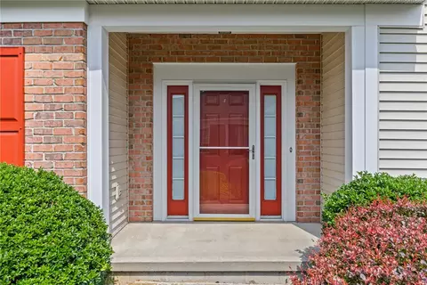 Exterior - 47 Granite Dr, Perinton, NY 14526 photo 4 of 6