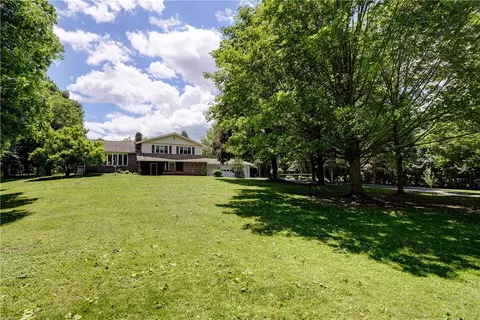 5959 Short Rd, Canandaigua, NY 14424