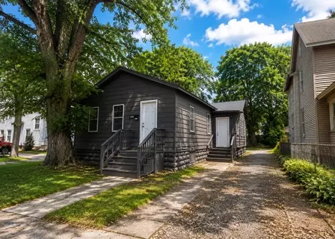 1195 North St, Rochester, NY 14621